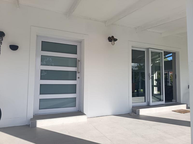 3 Bedroom Property for Sale in Walmer Heights Eastern Cape